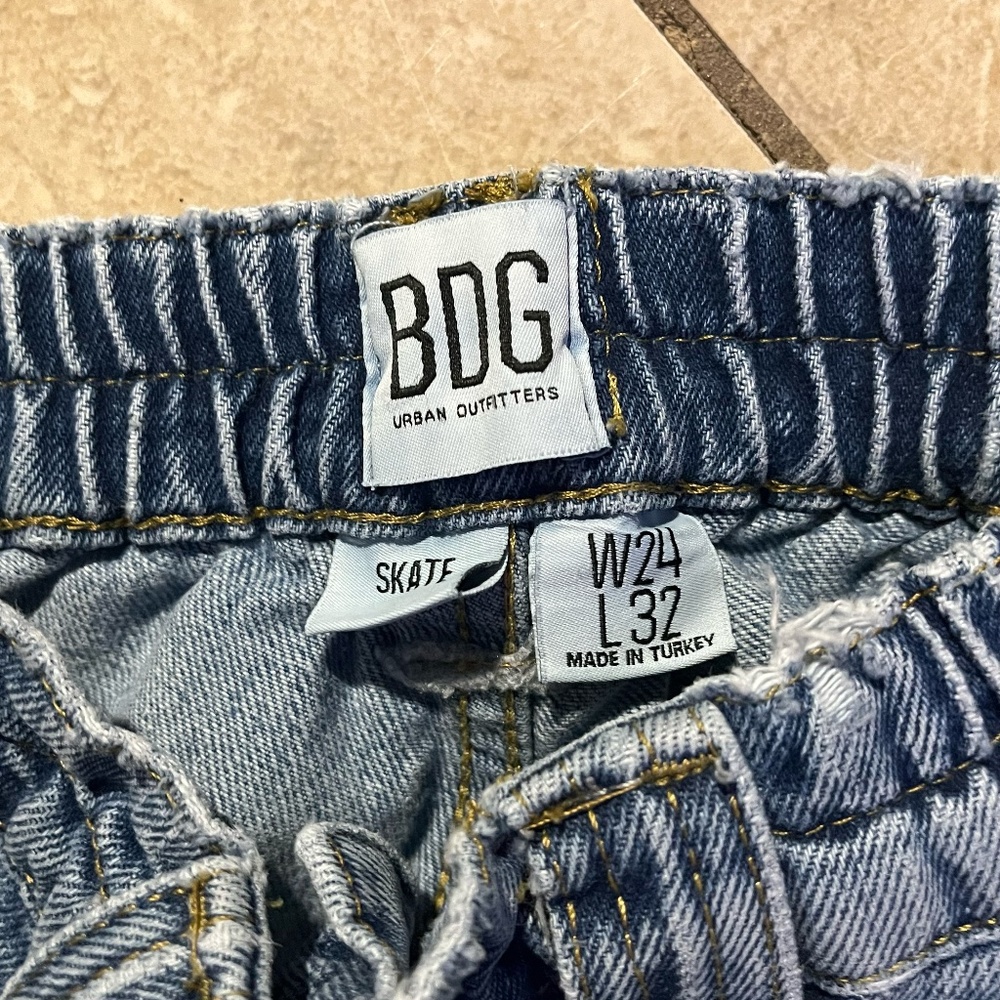 Jean cargo pants - Picture 3 of 3